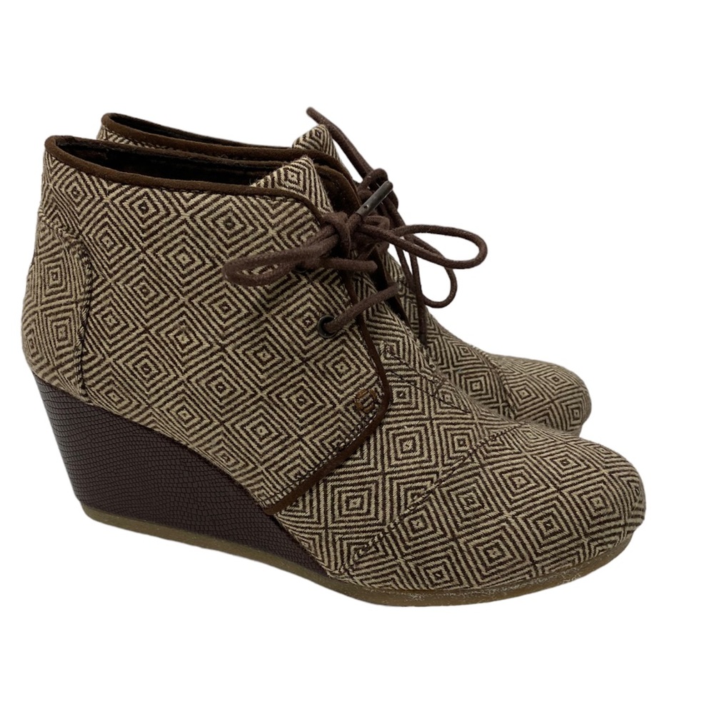 Toms Brown Geometric Ankle Booties